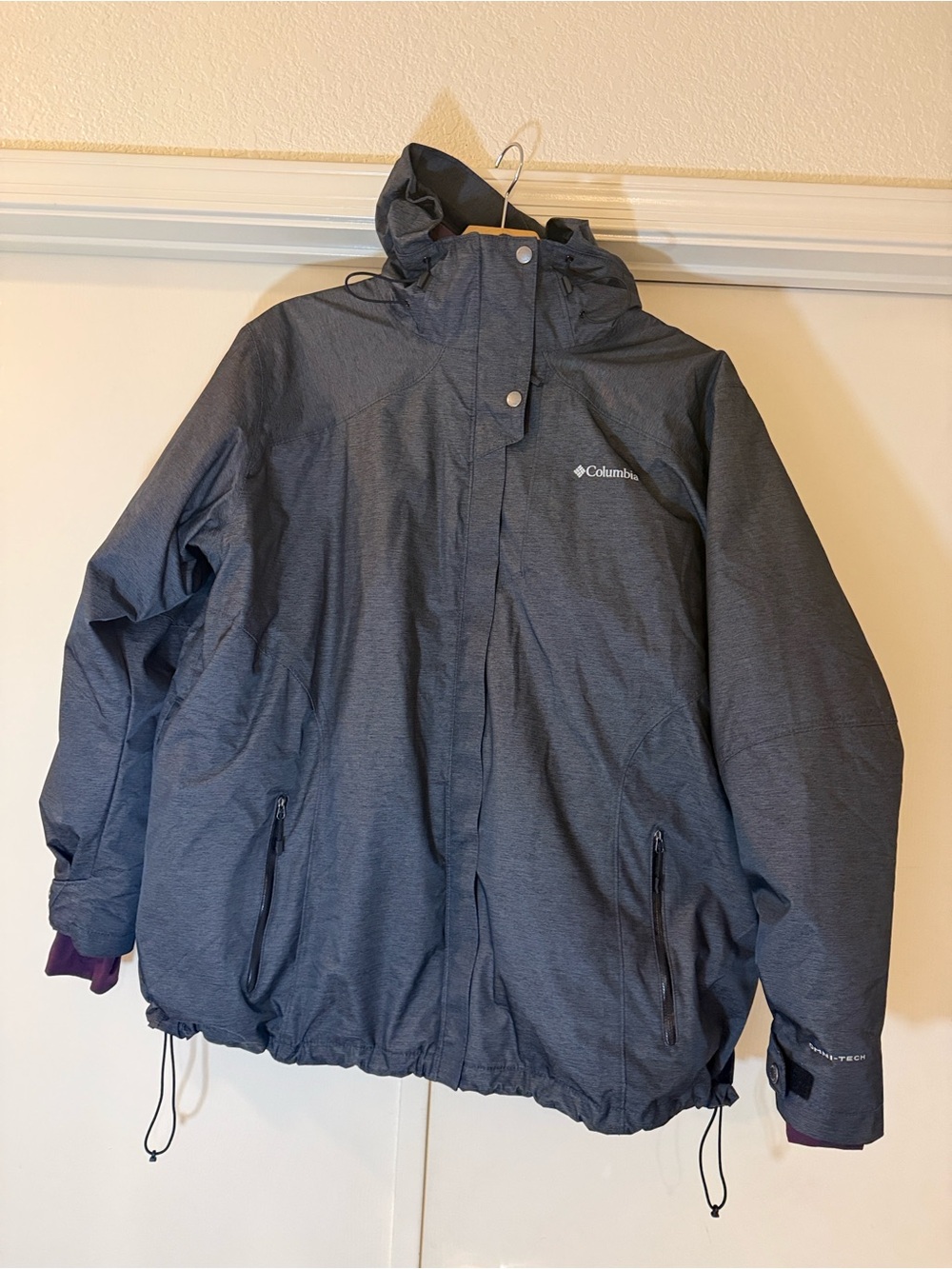 Columbia Women's interchange 3 in 1 Heather Gray/Burgundy Winter Jacket w/ hood